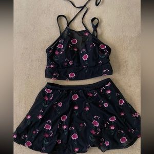 Torrid Floral Mesh Rare 2 Piece Swimsuit set size 0♥️